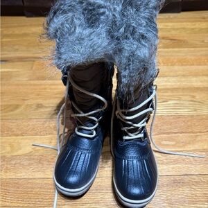 NEW Sorel 'Tofino II' Faux Fur Lined
Waterproof Boot